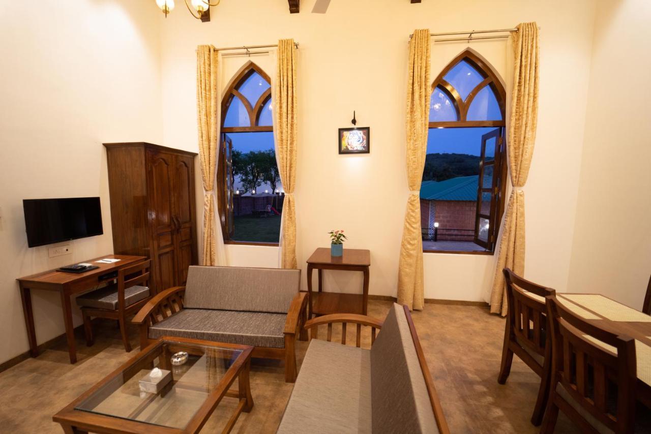 La Serene Resort And Spa Mahabaleshwar Luaran gambar